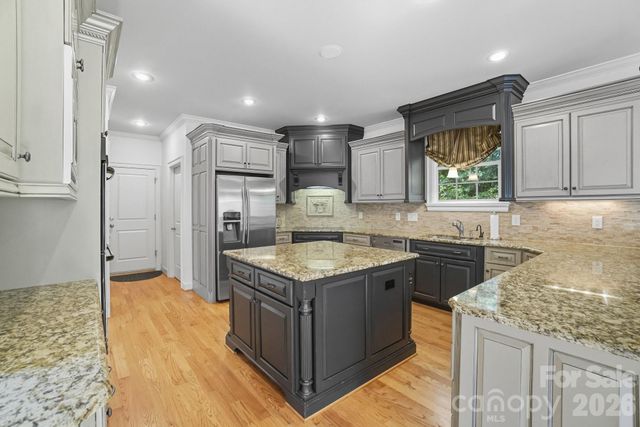 1209 Mossbank Place, Gastonia, NC 28056
