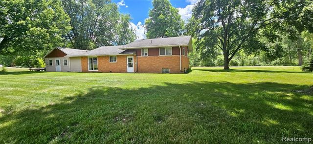 11141 Spencer Road, Brighton, MI 48114