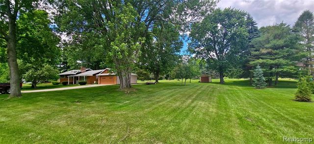 11141 Spencer Road, Brighton, MI 48114