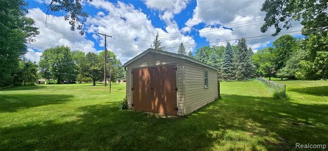 11141 Spencer Road, Brighton, MI 48114