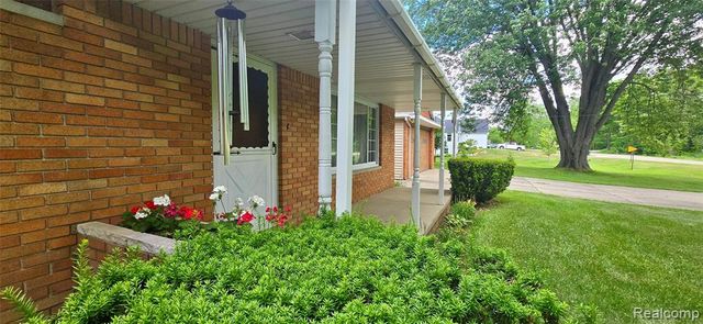 11141 Spencer Road, Brighton, MI 48114