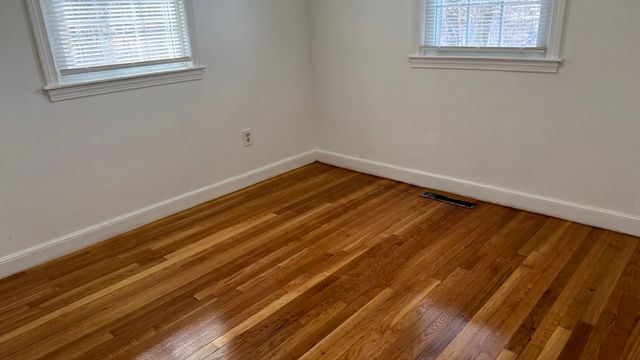 45 Howe St 4, Boston, MA 02125