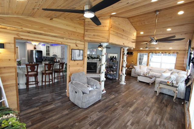 1027 Devane Lane, Frankfort, KY 40601