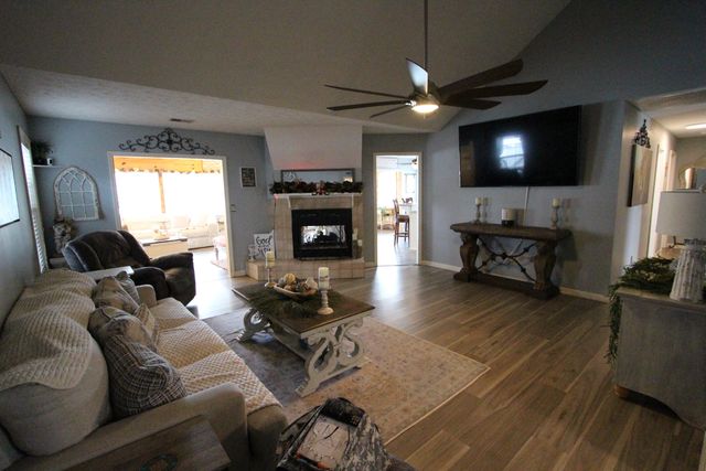 1027 Devane Lane, Frankfort, KY 40601