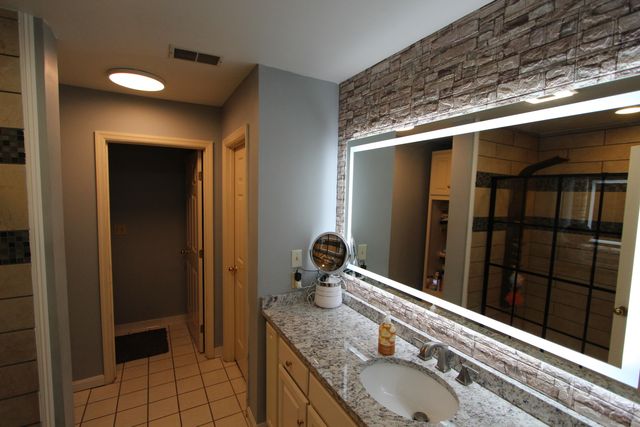 1027 Devane Lane, Frankfort, KY 40601