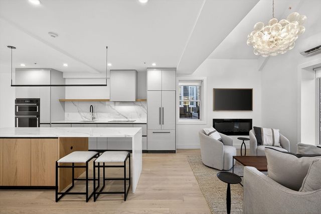 167 Commercial Street Unit 1, Provincetown, MA 02657