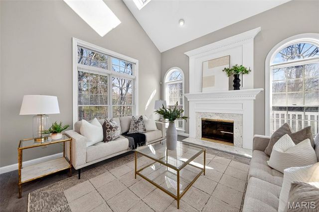 13020 Pingry Place, St Louis, MO 63131