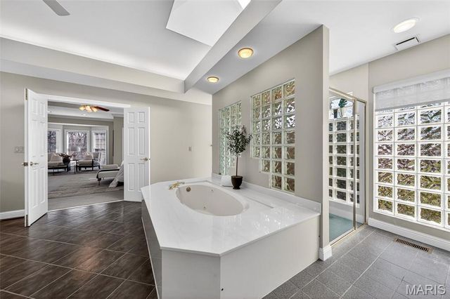 13020 Pingry Place, St Louis, MO 63131