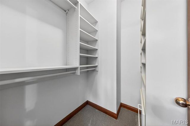 13020 Pingry Place, St Louis, MO 63131