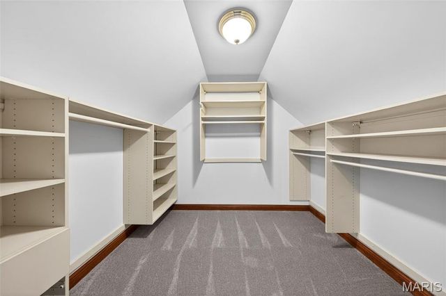 13020 Pingry Place, St Louis, MO 63131