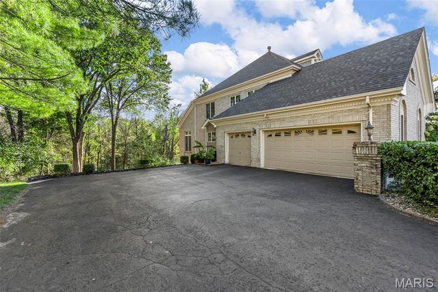 13020 Pingry Place, St Louis, MO 63131