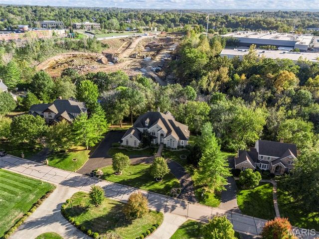 13020 Pingry Place, St Louis, MO 63131