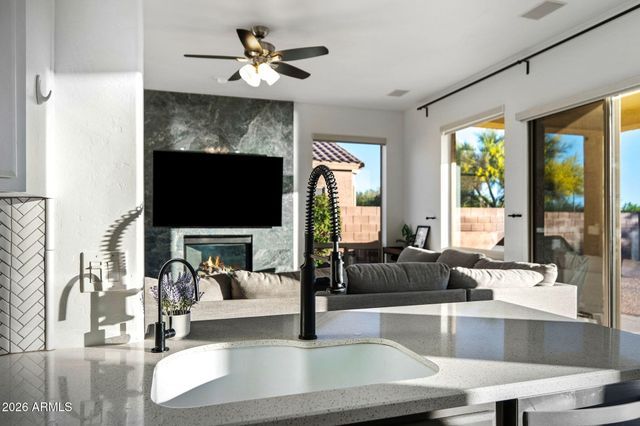 3055 Red Mountain -- 168, Mesa, AZ 85207