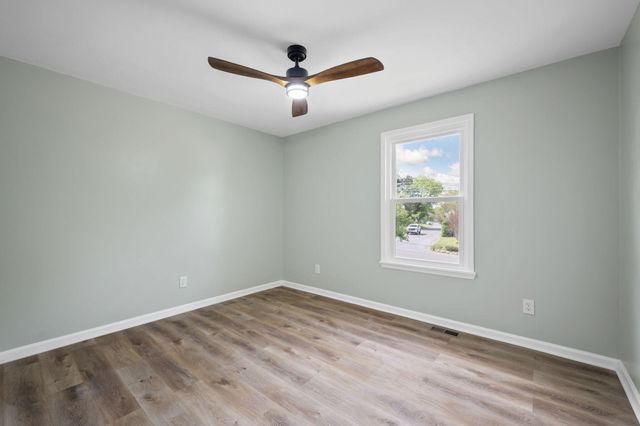 157 Mapleton Drive, NW, Cleveland, TN 37312