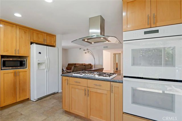 17486 Doric Street, Granada Hills, CA 91344