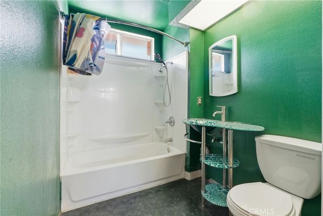 4325 Clara St J, Cudahy, CA 90201