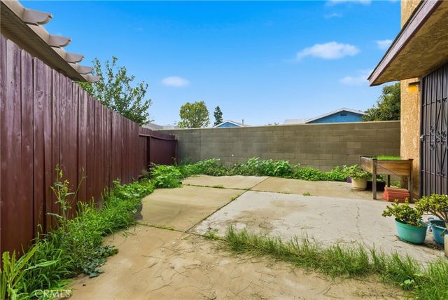 4325 Clara St J, Cudahy, CA 90201