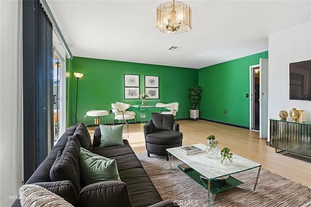 4325 Clara St J, Cudahy, CA 90201