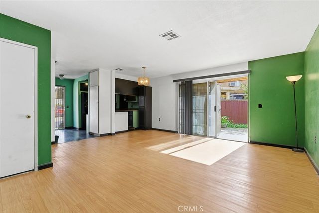 4325 Clara St J, Cudahy, CA 90201