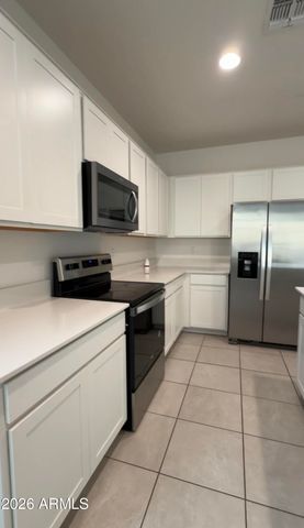 24066 W FLORES Drive, Buckeye, AZ 85326