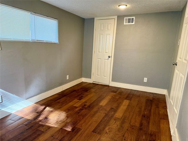 4727 Eppes Street, Houston, TX 77021