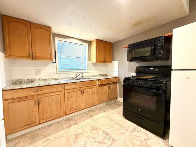 4727 Eppes Street, Houston, TX 77021