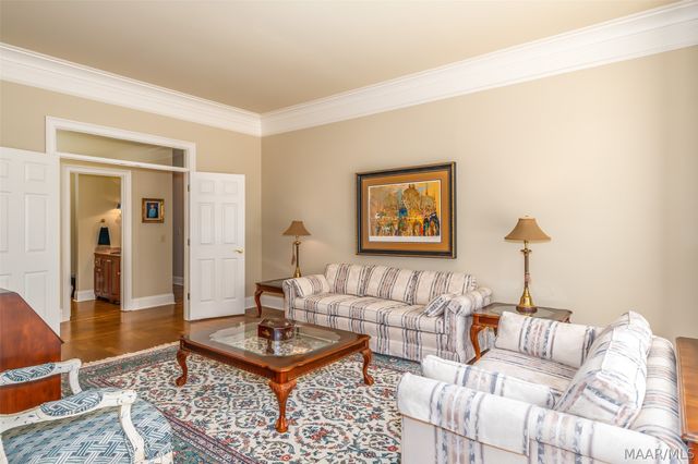 8024 WESTCHESTER Place, Montgomery, AL 36117