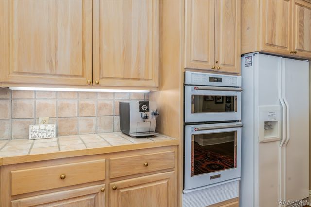 8024 WESTCHESTER Place, Montgomery, AL 36117