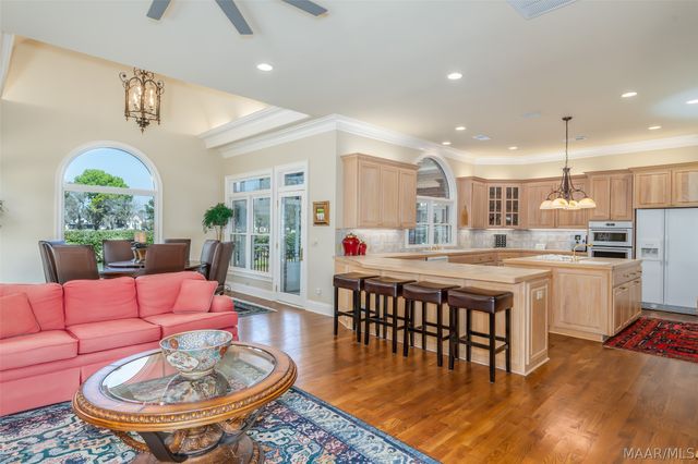 8024 WESTCHESTER Place, Montgomery, AL 36117