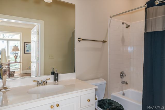 8024 WESTCHESTER Place, Montgomery, AL 36117