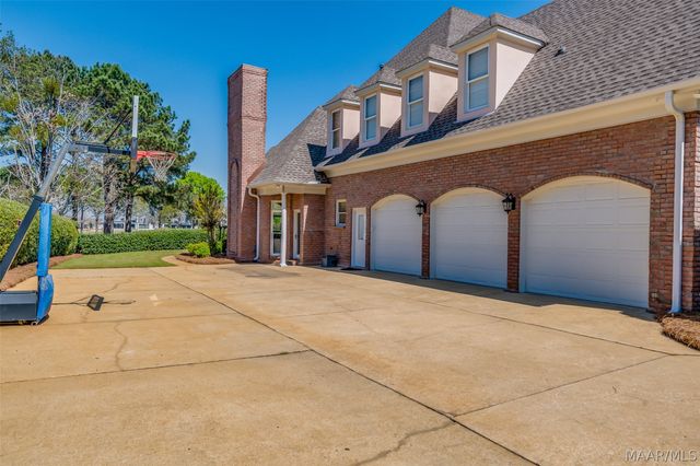 8024 WESTCHESTER Place, Montgomery, AL 36117