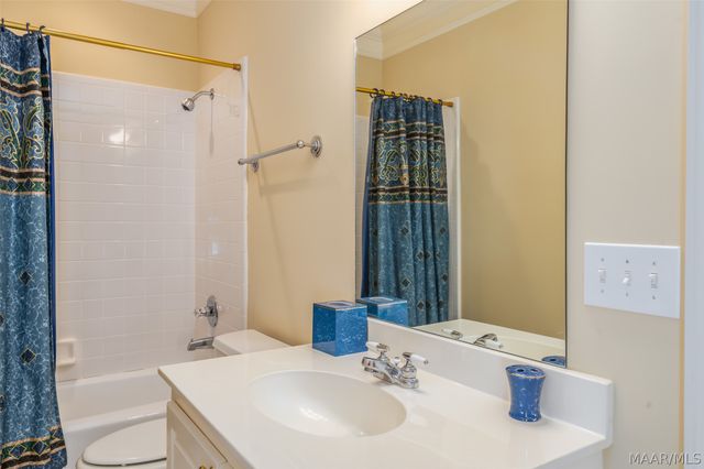 8024 WESTCHESTER Place, Montgomery, AL 36117