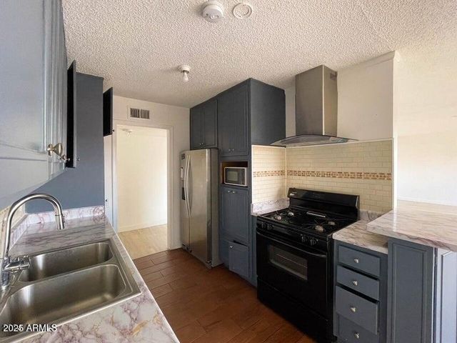 6767 N 7TH Street 227, Phoenix, AZ 85014