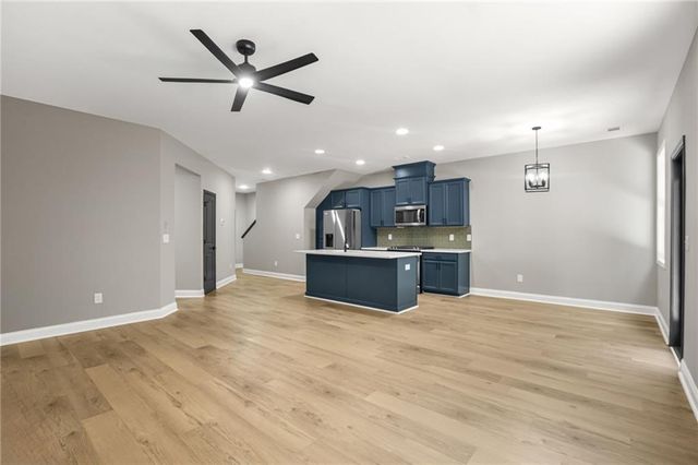 5425 Cascade Ridge SW, Atlanta, GA 30336