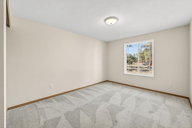 9413 SW Meadow Road, Terrebonne, OR 97760