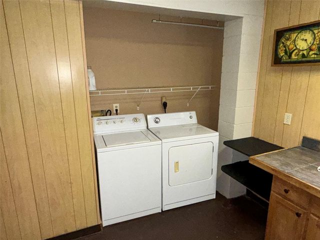 969 Bonita Street, Hitchcock, TX 77563