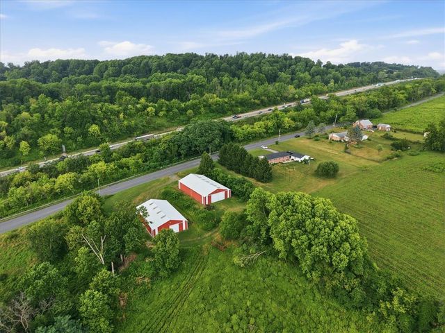 4065 Country Side Lane, Lower Saucon Twp, PA 18055