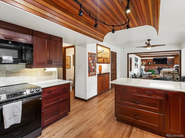 5845 W Portland Dr, Littleton, CO 80128