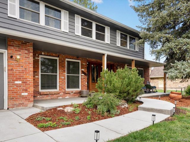 5845 W Portland Dr, Littleton, CO 80128