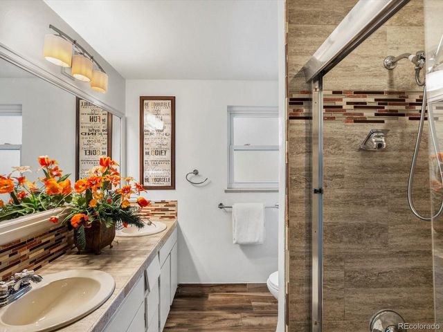 5845 W Portland Dr, Littleton, CO 80128