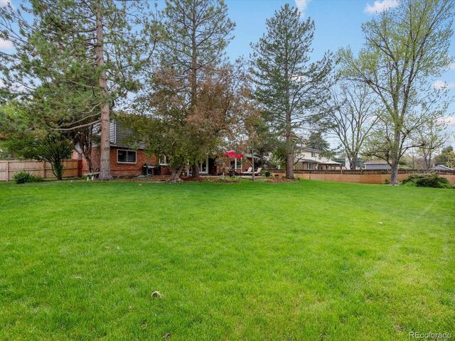 5845 W Portland Dr, Littleton, CO 80128