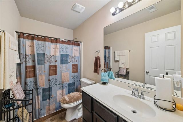 10711 Sun River Falls Drive, Humble, TX 77396