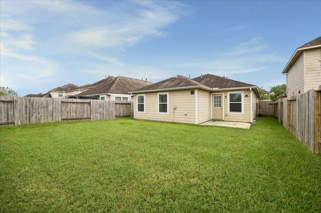 10711 Sun River Falls Drive, Humble, TX 77396