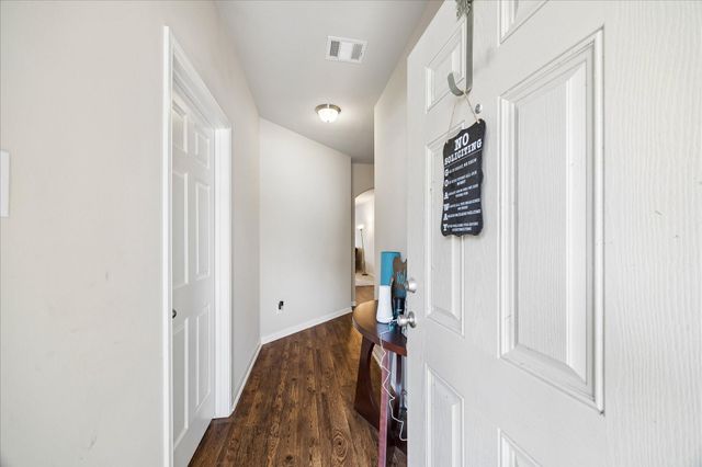 10711 Sun River Falls Drive, Humble, TX 77396