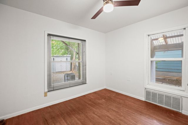 1707 Alguno RD C, Austin, TX 78757