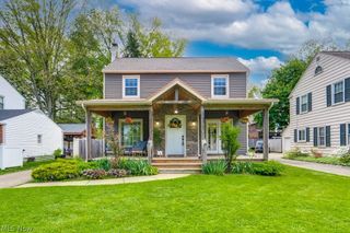 375 Roslyn Avenue, Akron, OH 44320