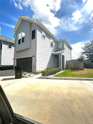 8409 Easter Street, Houston, TX 77088