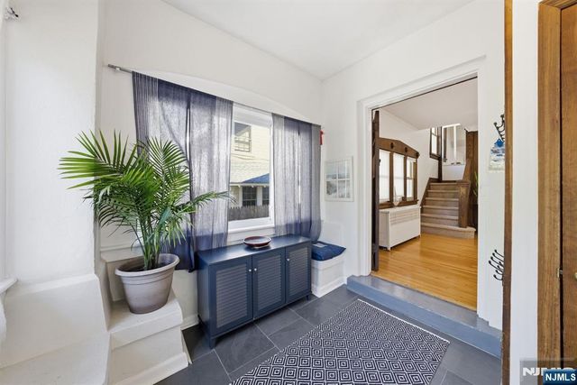 181 Highwood Avenue, Leonia, NJ 07605