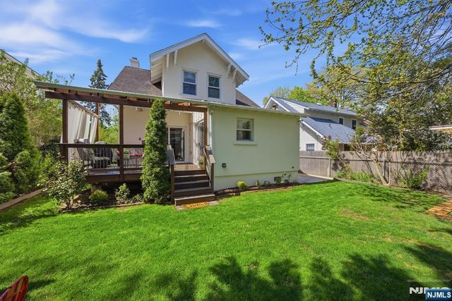 181 Highwood Avenue, Leonia, NJ 07605