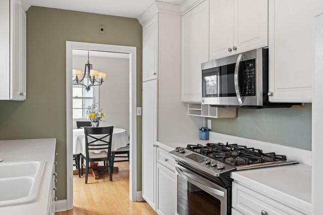 1829 Edgewood Avenue S, Saint Louis Park, MN 55426